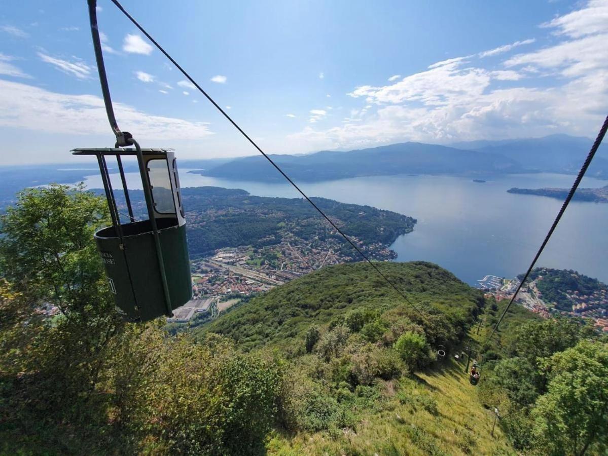 Casa Chia Lago Maggiore Laveno Exterior photo